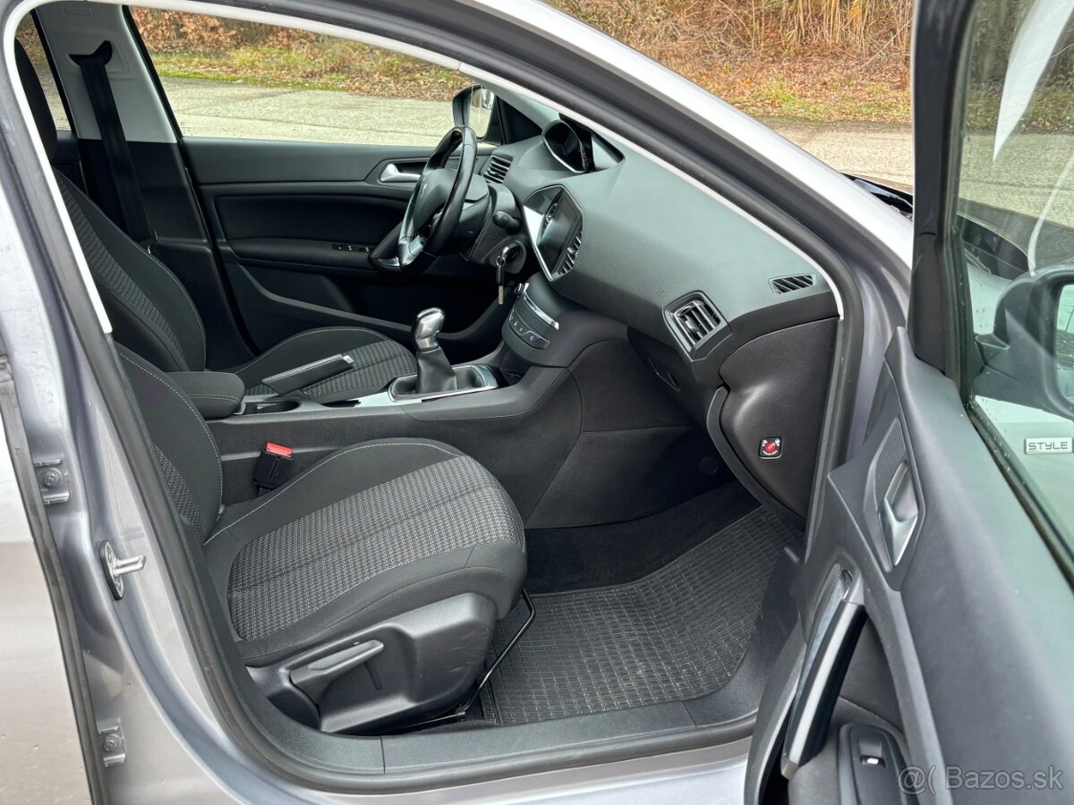 Peugeot 308 SW 1.2 PureTech - 13