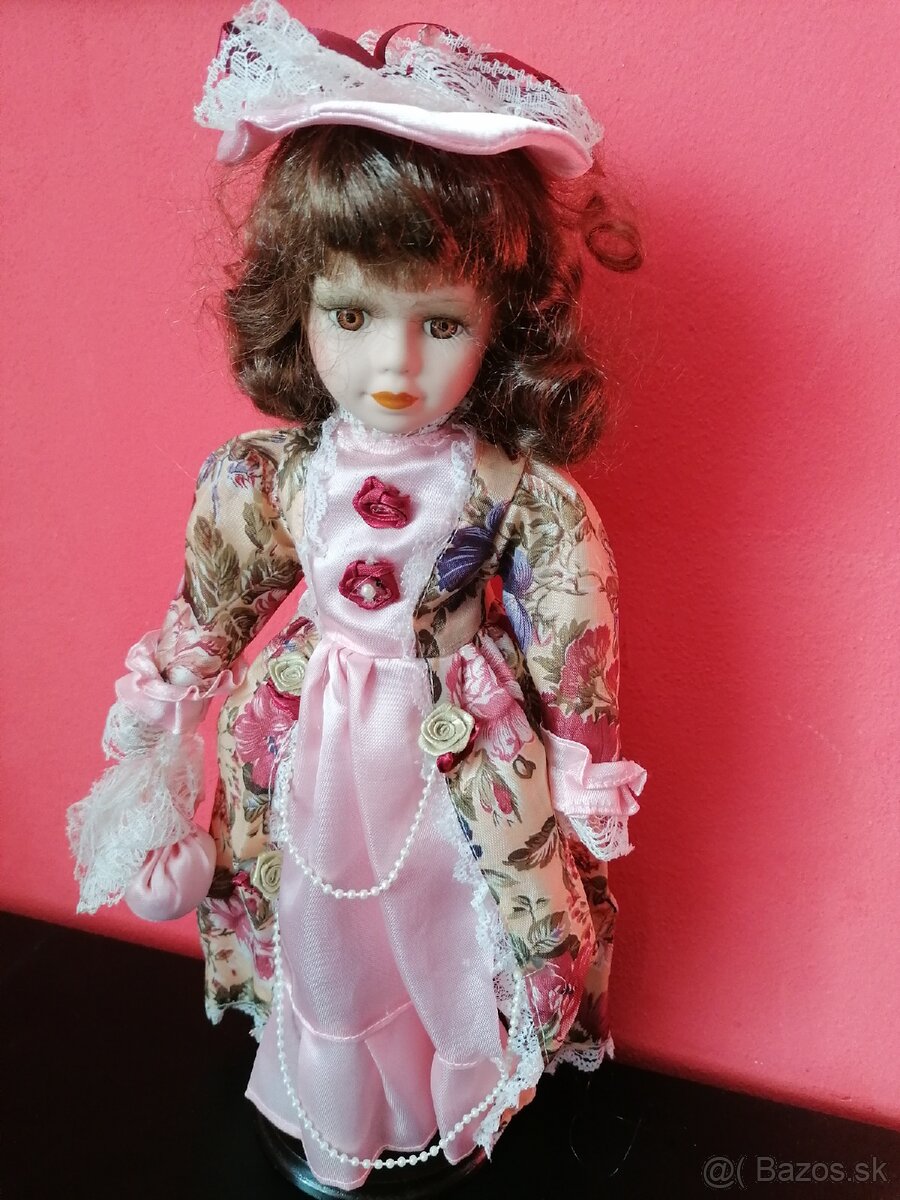Porcelánová bábika - 13
