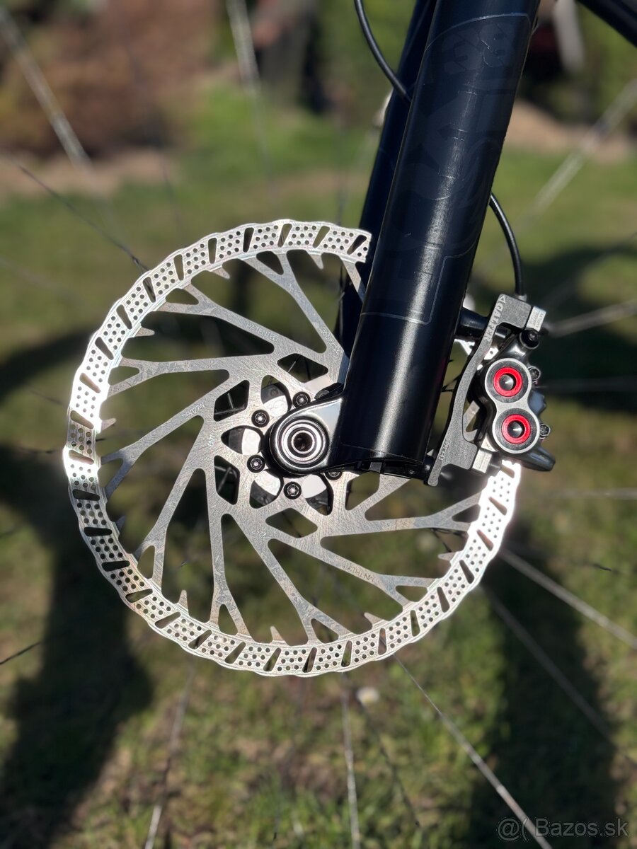 SPECIALIZED Turbo Levo Pro Carbon S4 + UPGRADE TOP STAV - 13