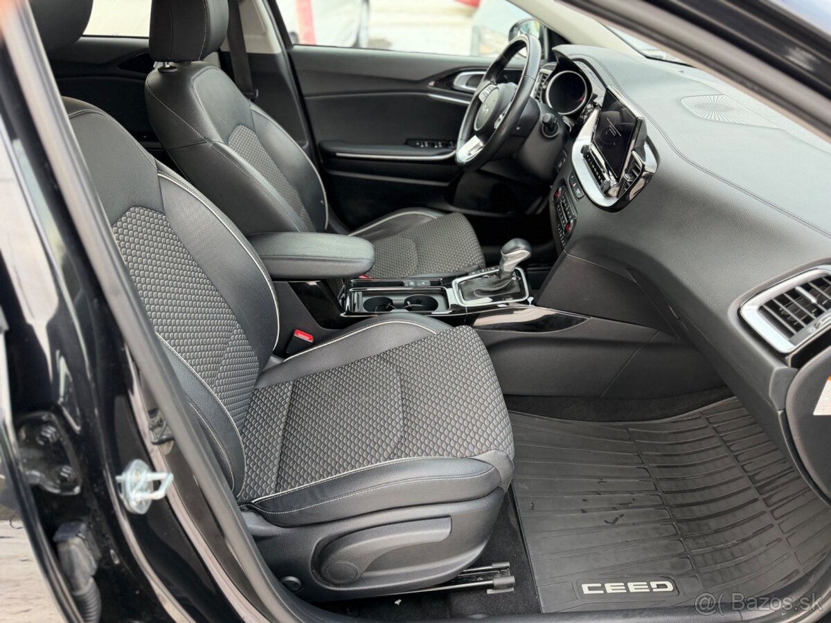 Kia Ceed SW 1.5 T-GDi Platinum A/T - 13