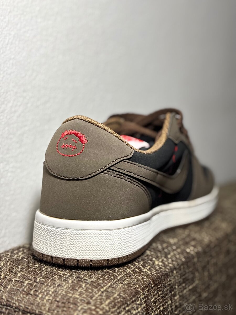 Nike Travis Scott - 13