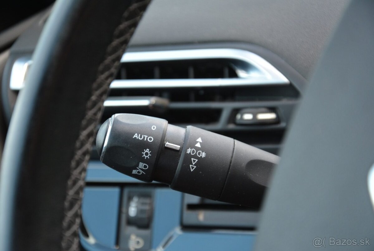 Citroen C4 Picasso 1.6 HDi, SR voz - 13