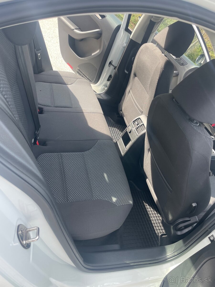 Volkswagen Jetta 1.2 TSI Business - 13