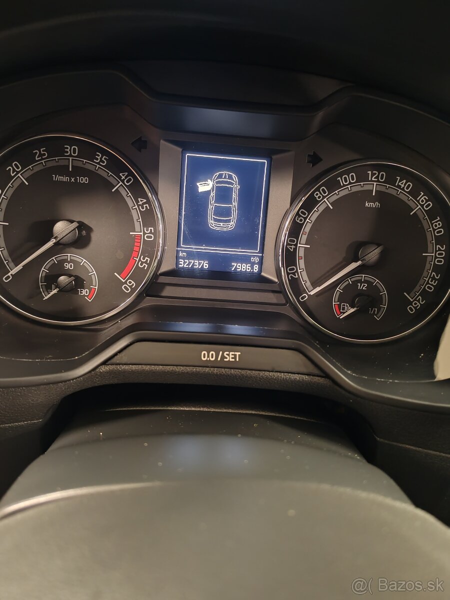 škoda octavia 1,6 tdi 85 kW - 13