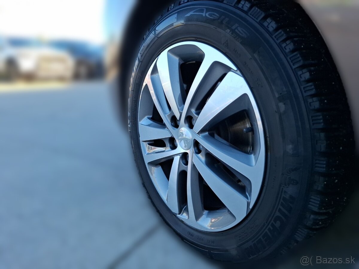 Peugeot Traveller 2.0 BlueHDi L2 ALLURE AUTOMAT - 13