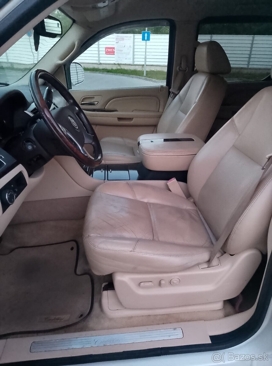 Cadillac Escallade 6,2 benzin/Lpg 301kw - 13