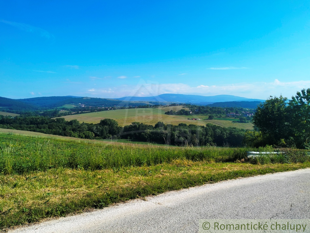 Na predaj dva domy na investíciu vo Vidieckom rezorte Šty - 13