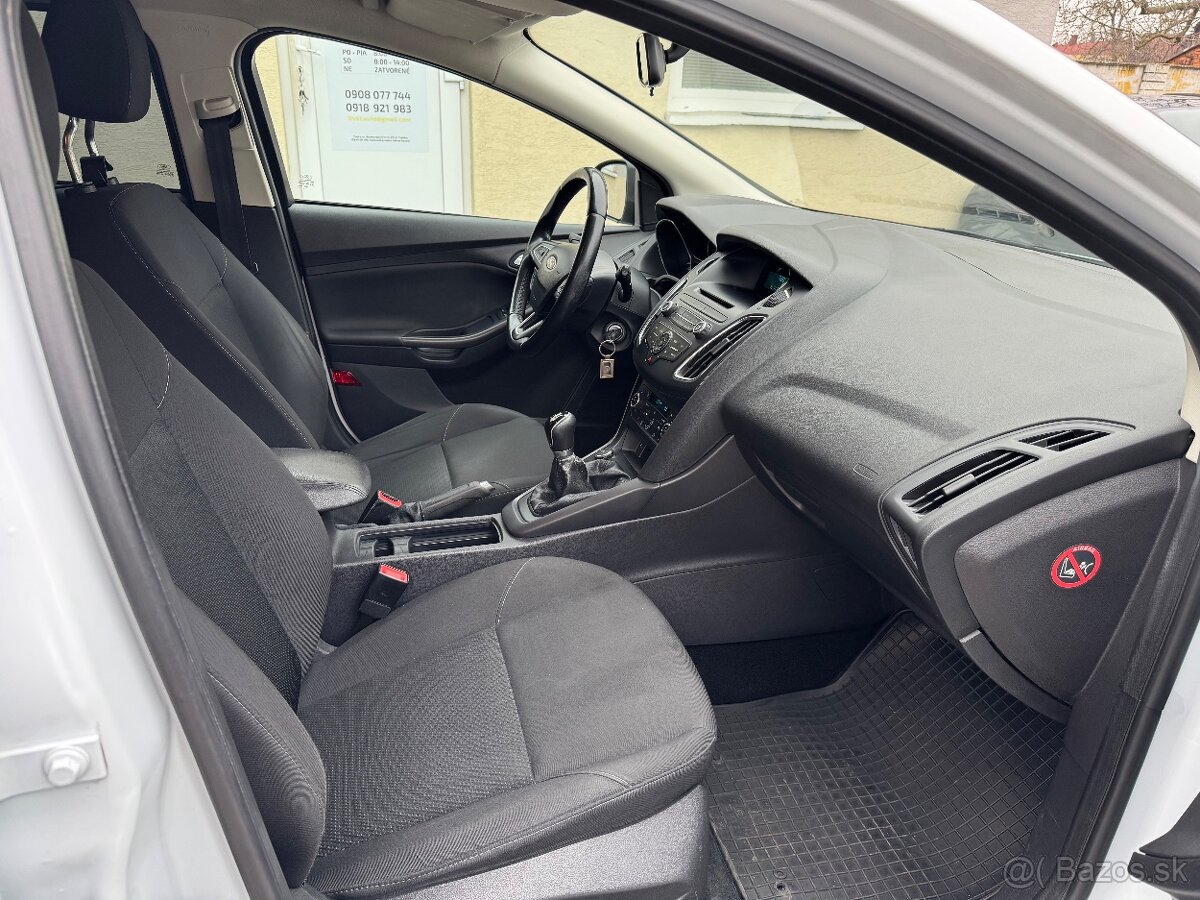 Ford Focus Kombi 1.0 EcoBoost - 13