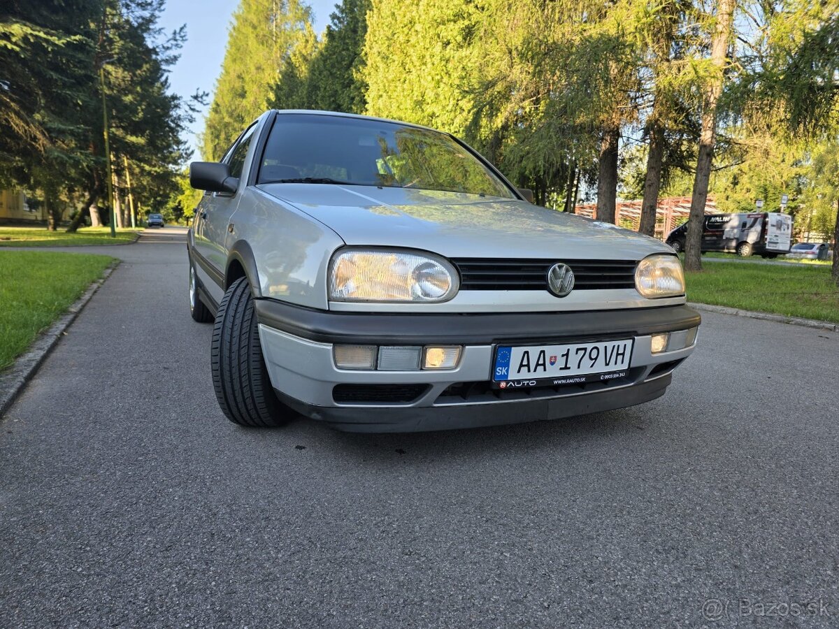 GOLF MK3 1,8 - 66 kw - 13