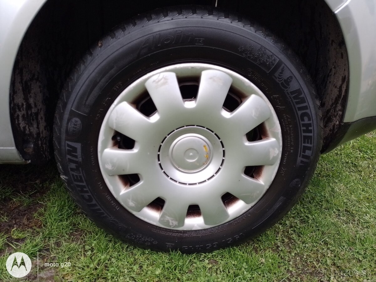 Rozpredám golf 4 - 13