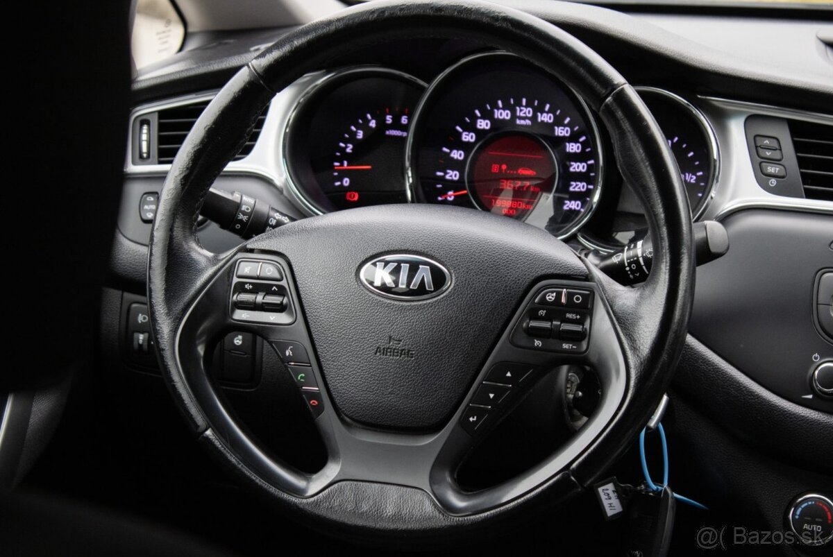 Kia Ceed SW 1.6 CRDi Gold - 13