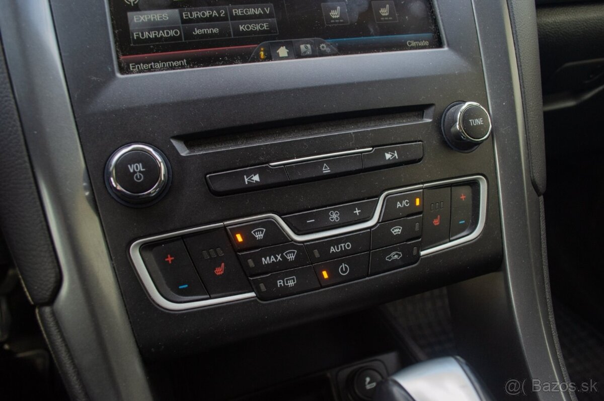 Ford Mondeo 2.0 Hybrid Titanium ODPOČET DPH - 13