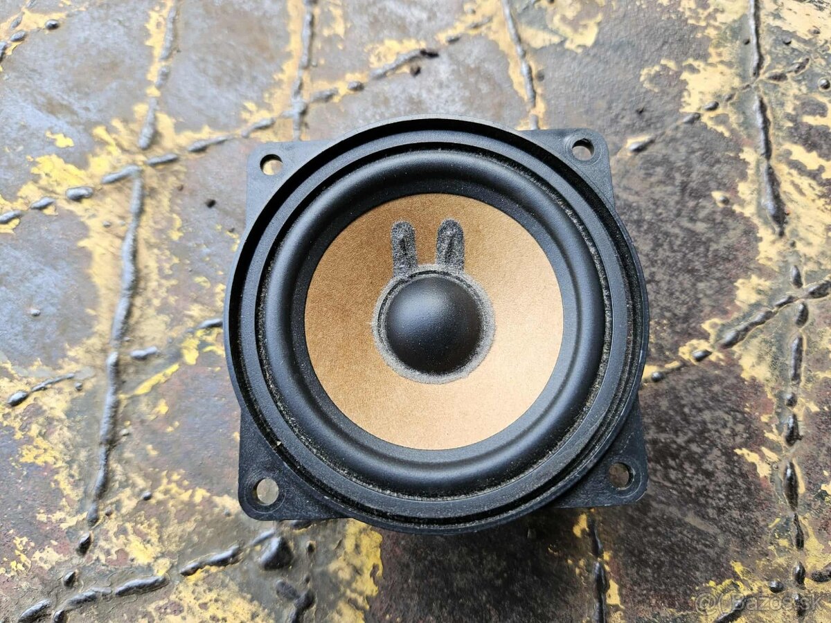 PREDAM AUDIO CANTON SKODA OCTAVIA 3 - 13