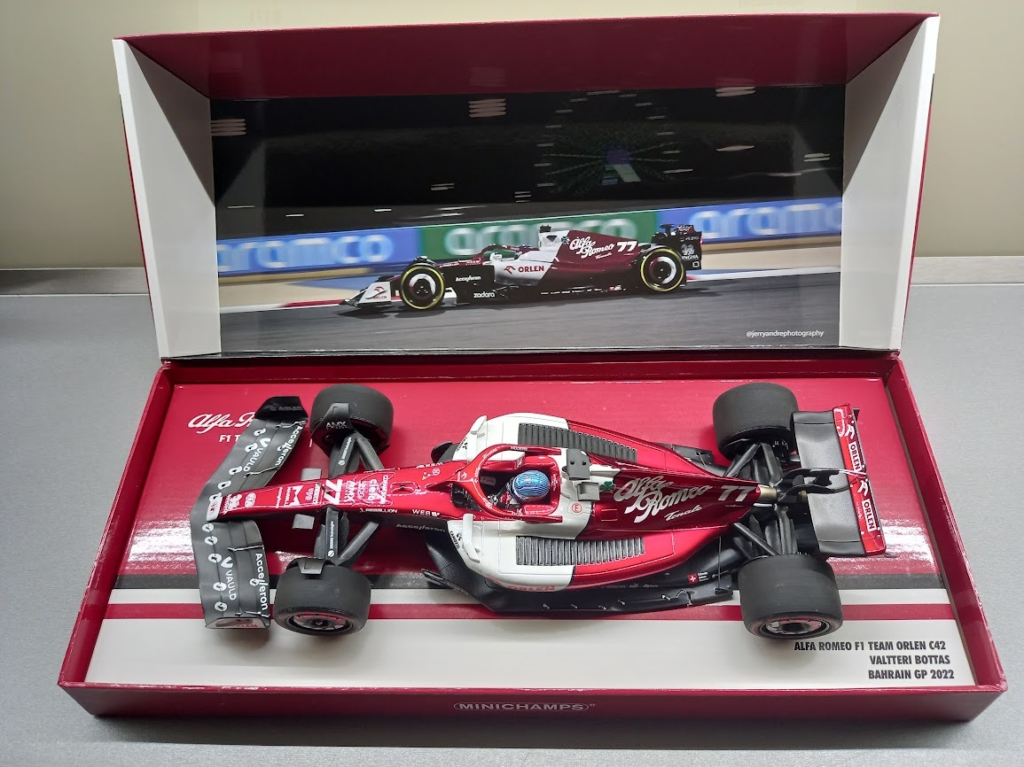 F1 ALFA ROMEO SAUBER C42 BOTTAS BAHRAIN 2022 MINICHAMPS 1:18 - 13