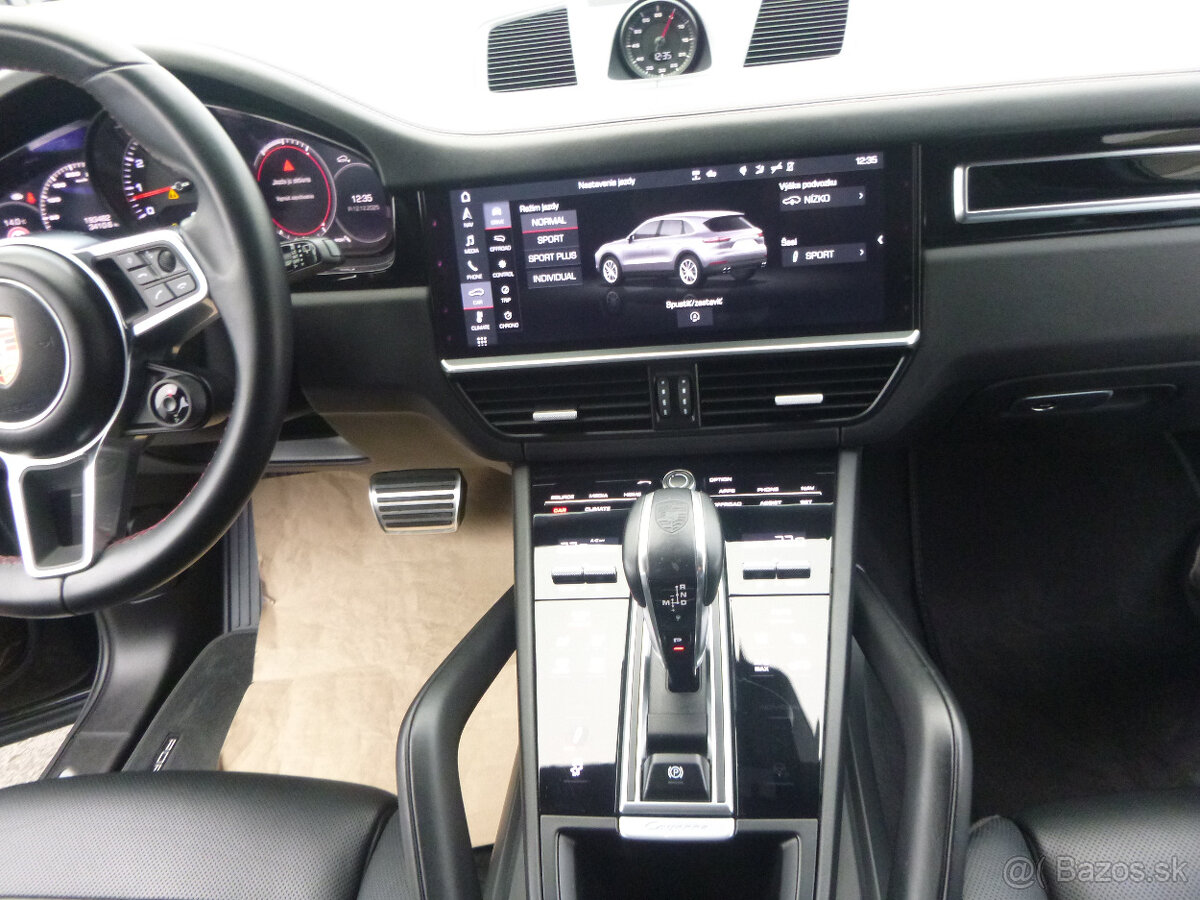 PORSCHE CAYENNE S 4X4 AT 2019 440 Ps - 13