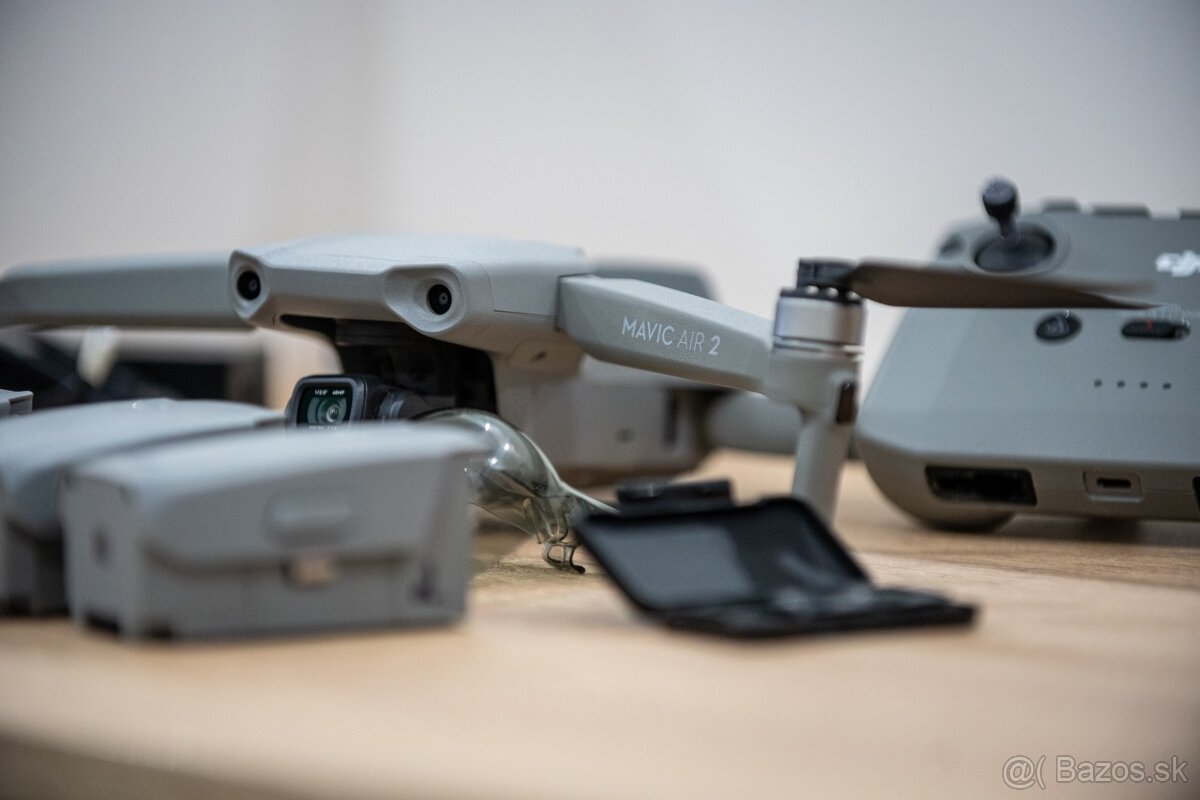 DJI Mavic AIR 2 fly more combo - 13