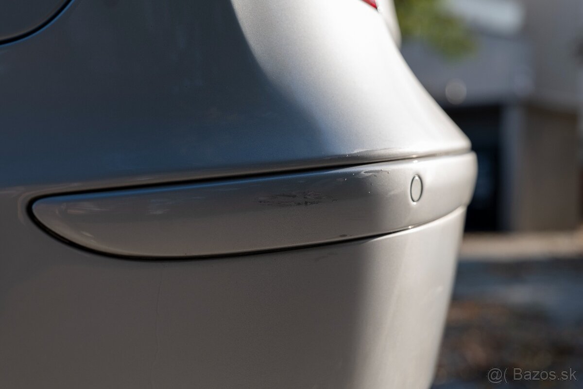 BMW 116 85kW 2005 benzin - 13