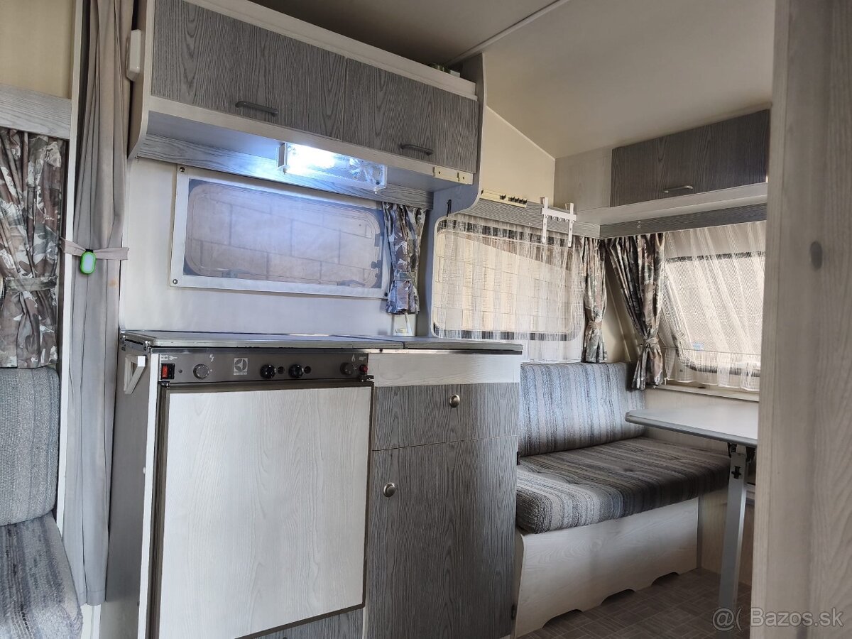 Karavan Chateau Caravans - 13