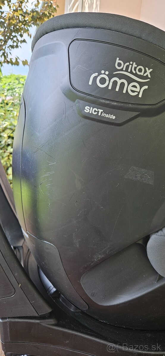 Britax Römer Dualfix M Size - 13