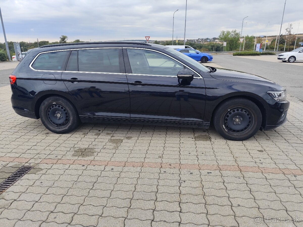 Volkswagen Passat 2.0 TDI - 13