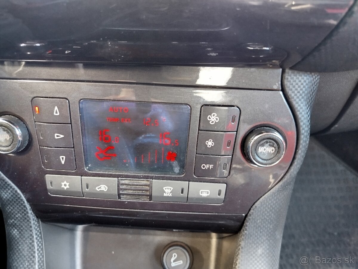 Fiat Bravo 1,4 16 V 66kW benzín r.v.2007 - 13