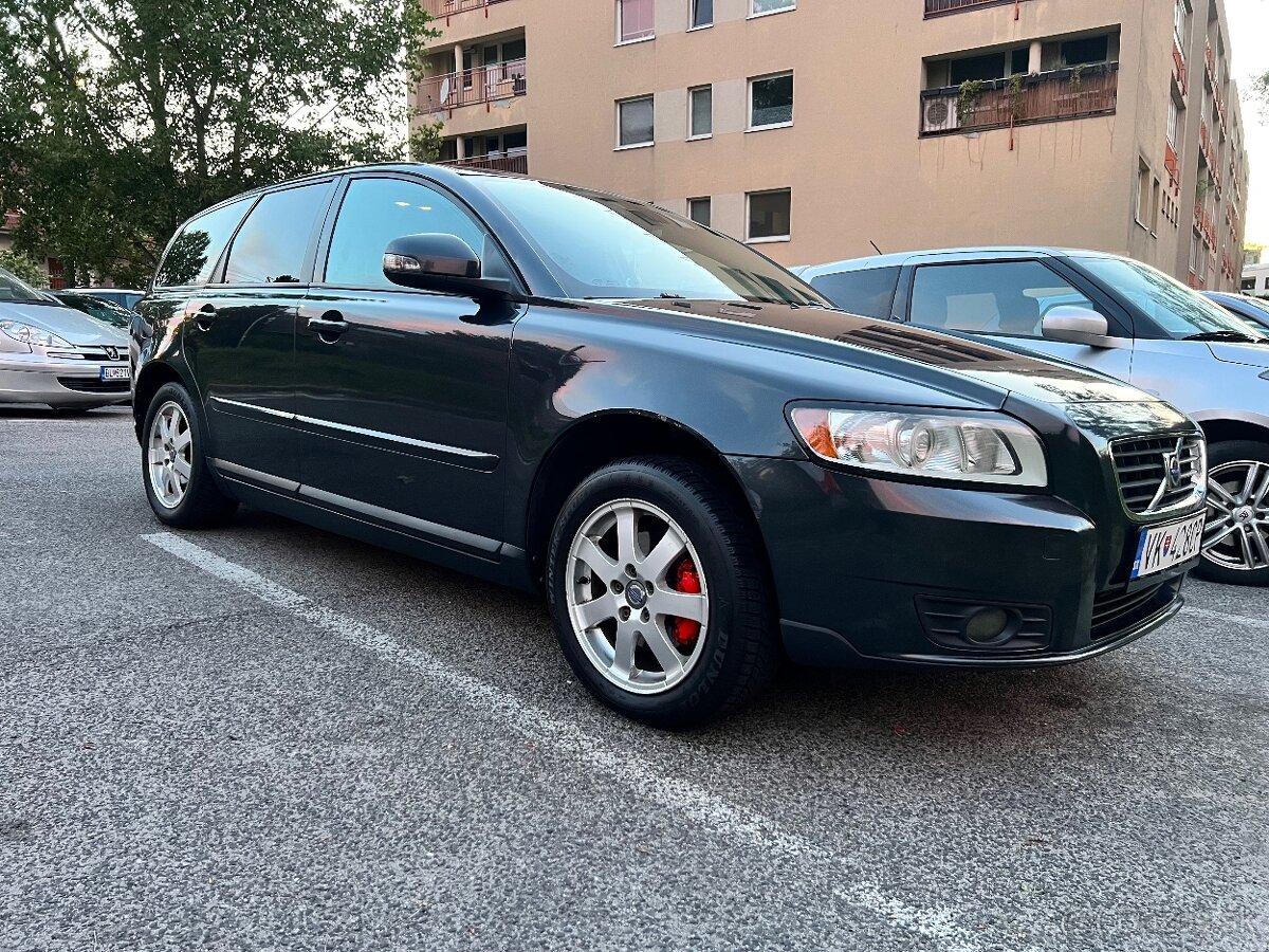 Volvo v50 1.6 hdi - 13
