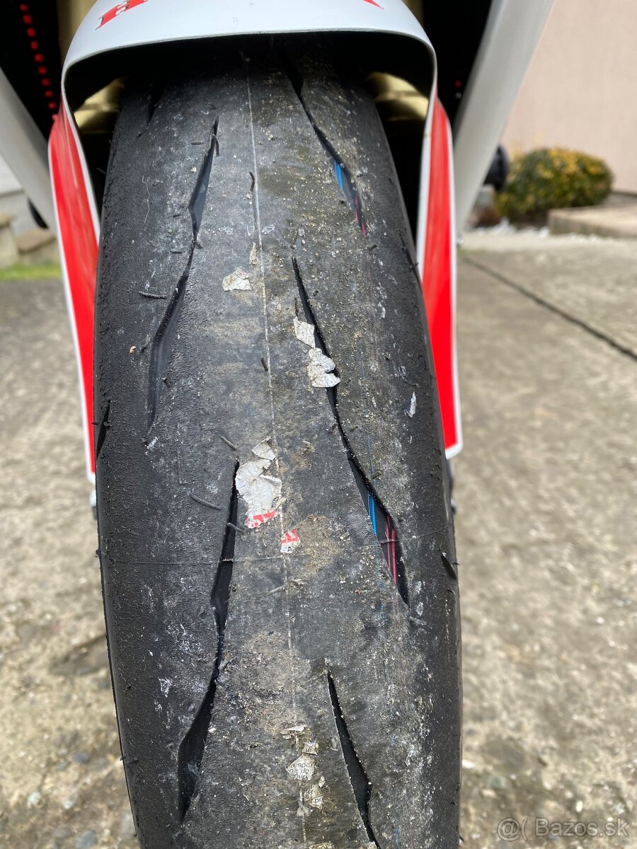 Honda cbr 600rr - 13