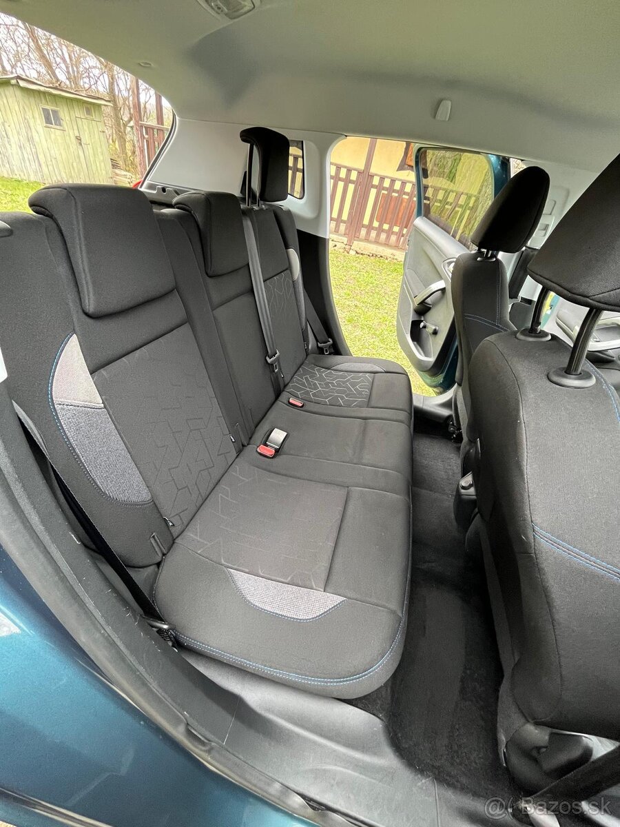 Peugeot 2008 1.2 60kw - 13