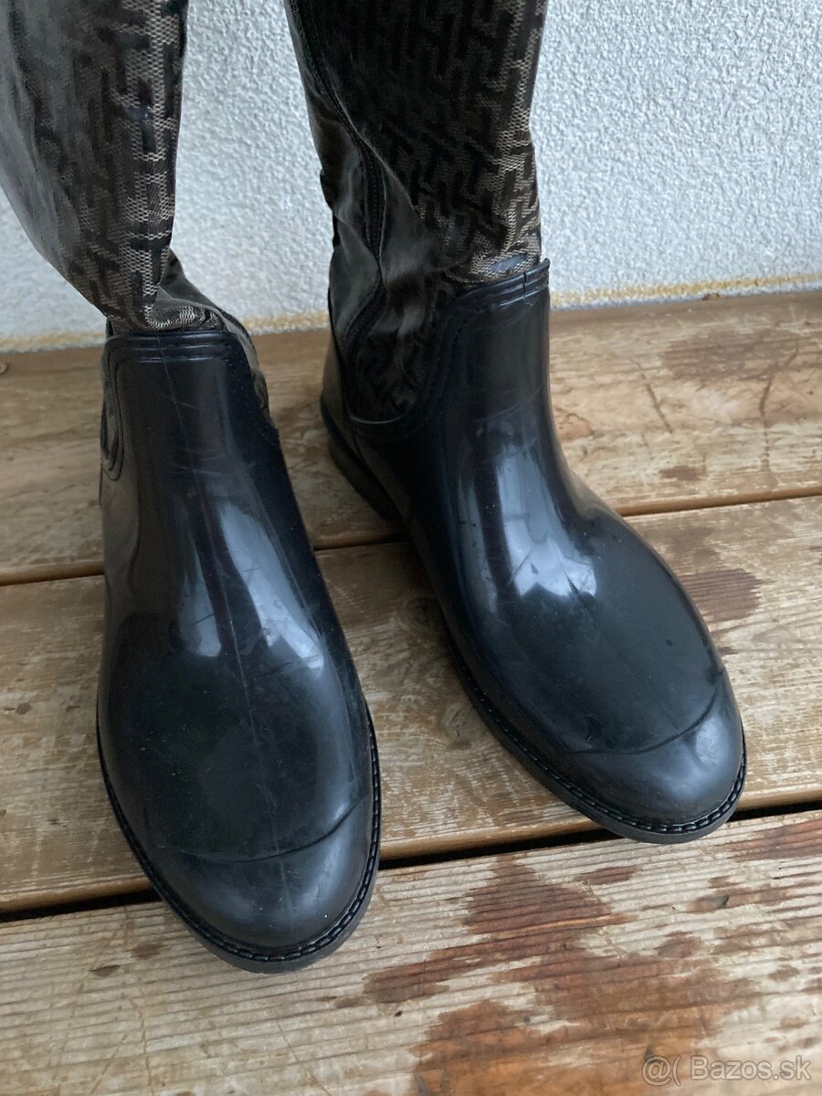 dámske gumené čižmy - 13