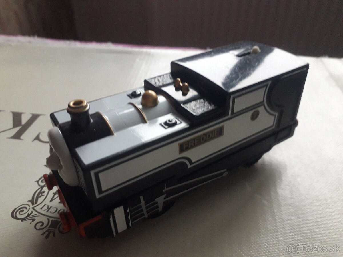 Mašinky vláčik Tomáš - 13