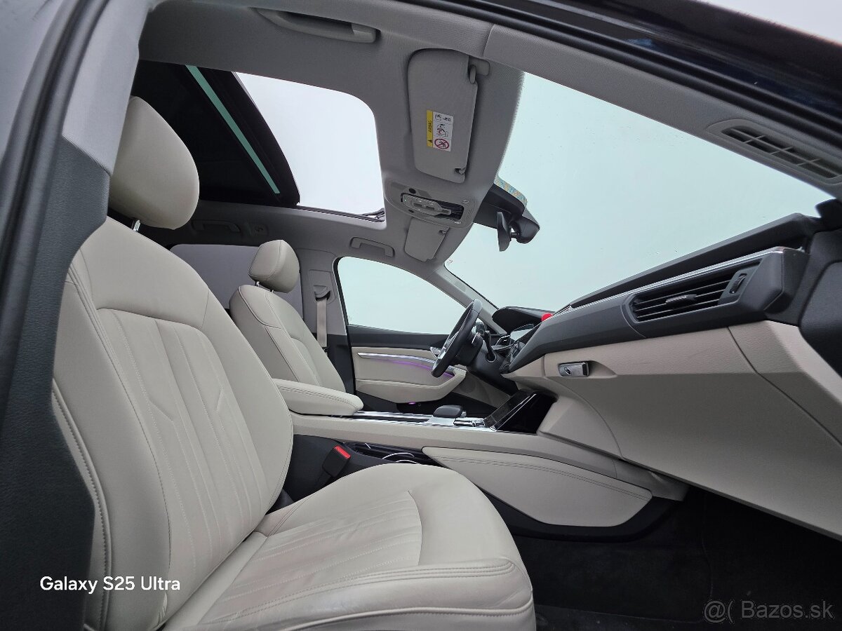 Audi e-tron 55 S-LINE 300 kW 408PS Quattro, Panoráma,Matrix - 13