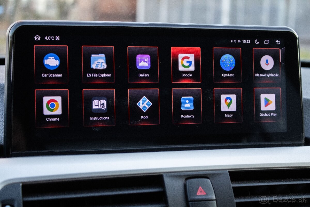 BMW Rad 3 Touring 318d F31 A/T 110kW - 13