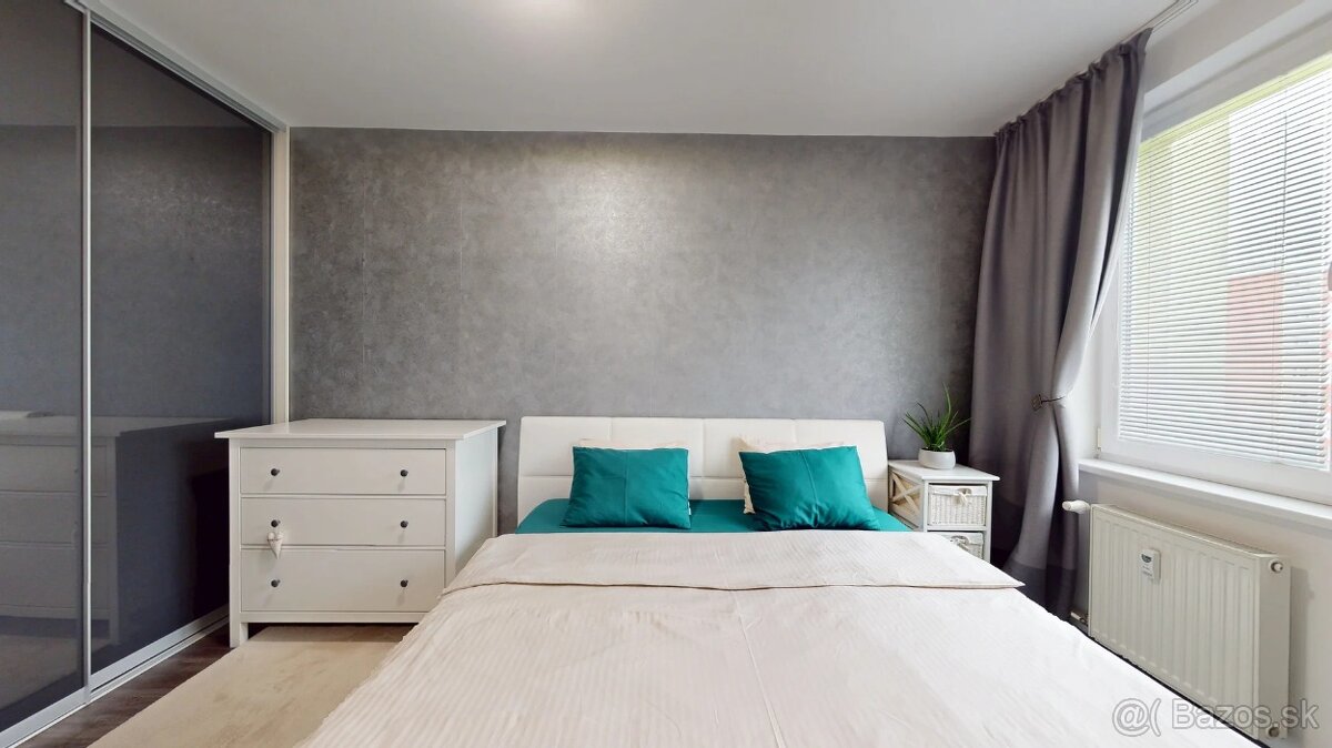 Zrekonštruovaný 3i. byt, zariadený - 13