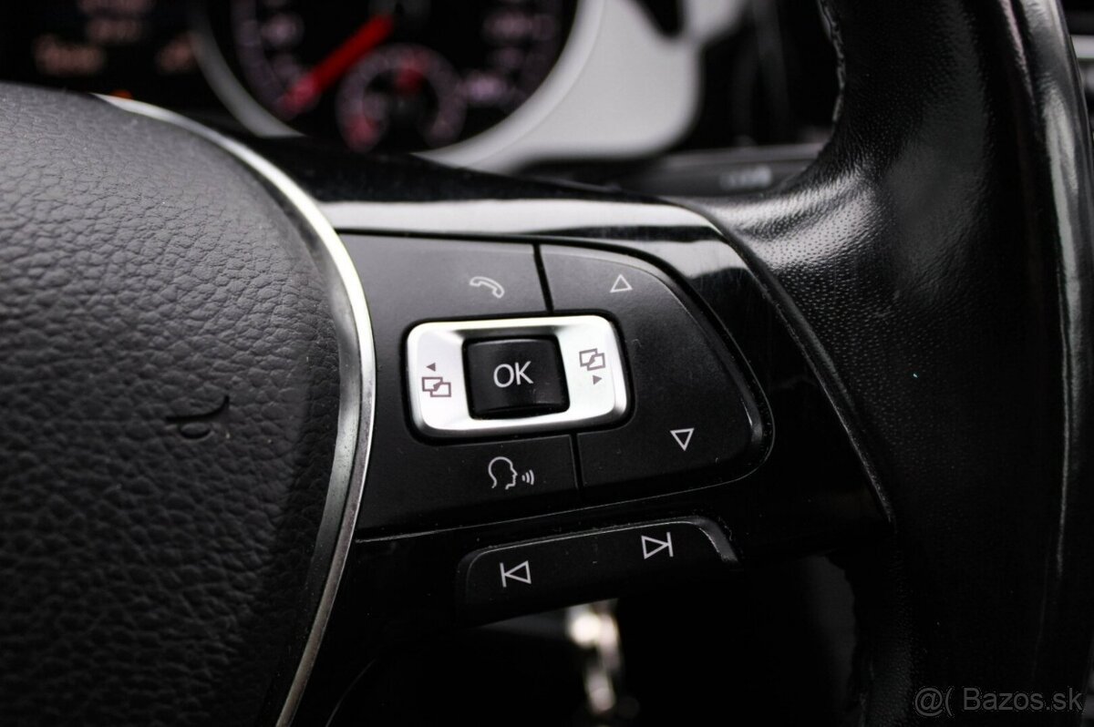 Volkswagen Golf Variant 2.0 TDI BMT 150k Highline - 13