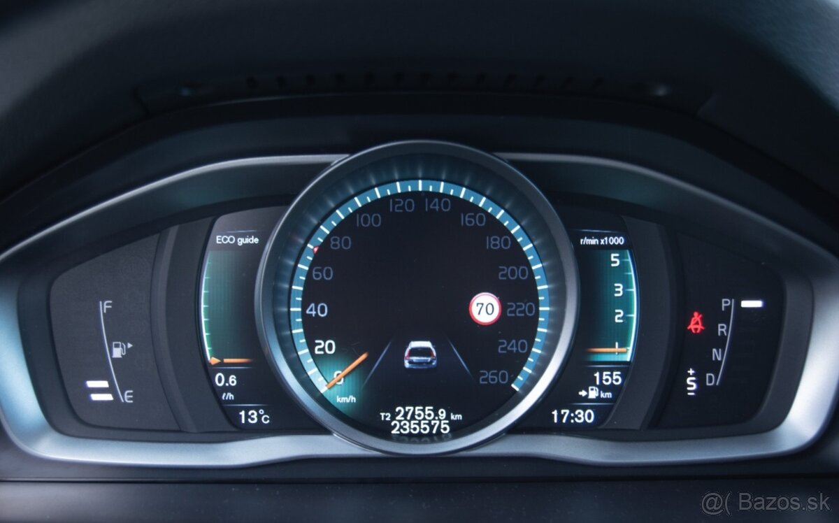 Volvo V70 D4 2.0 Summum 133KW - 13