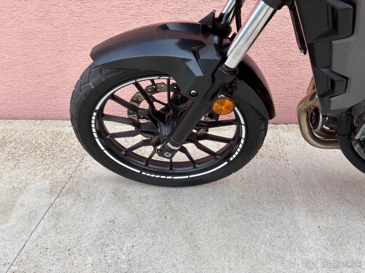 Honda CB500X - 13