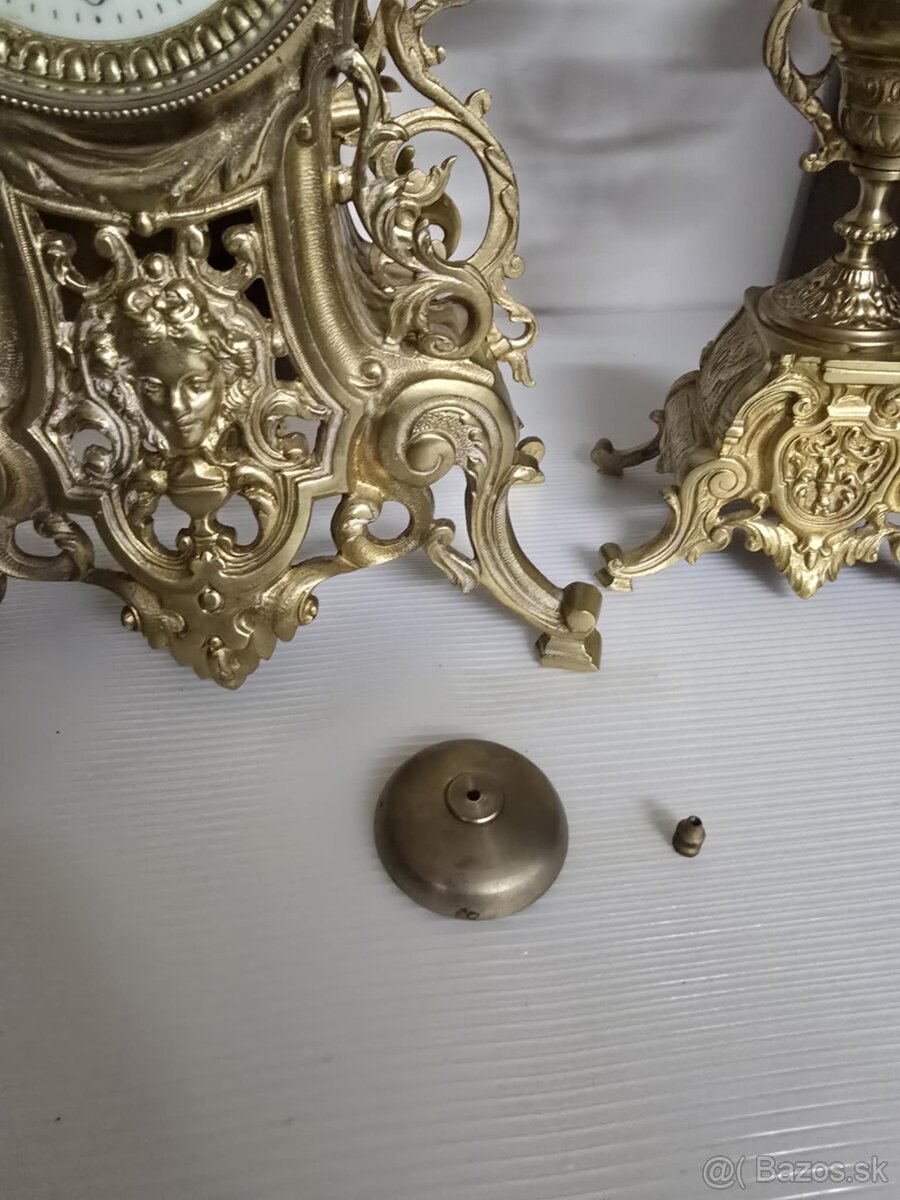 Starozitne krbove hodiny a svietniky.....cislo 13 - 13