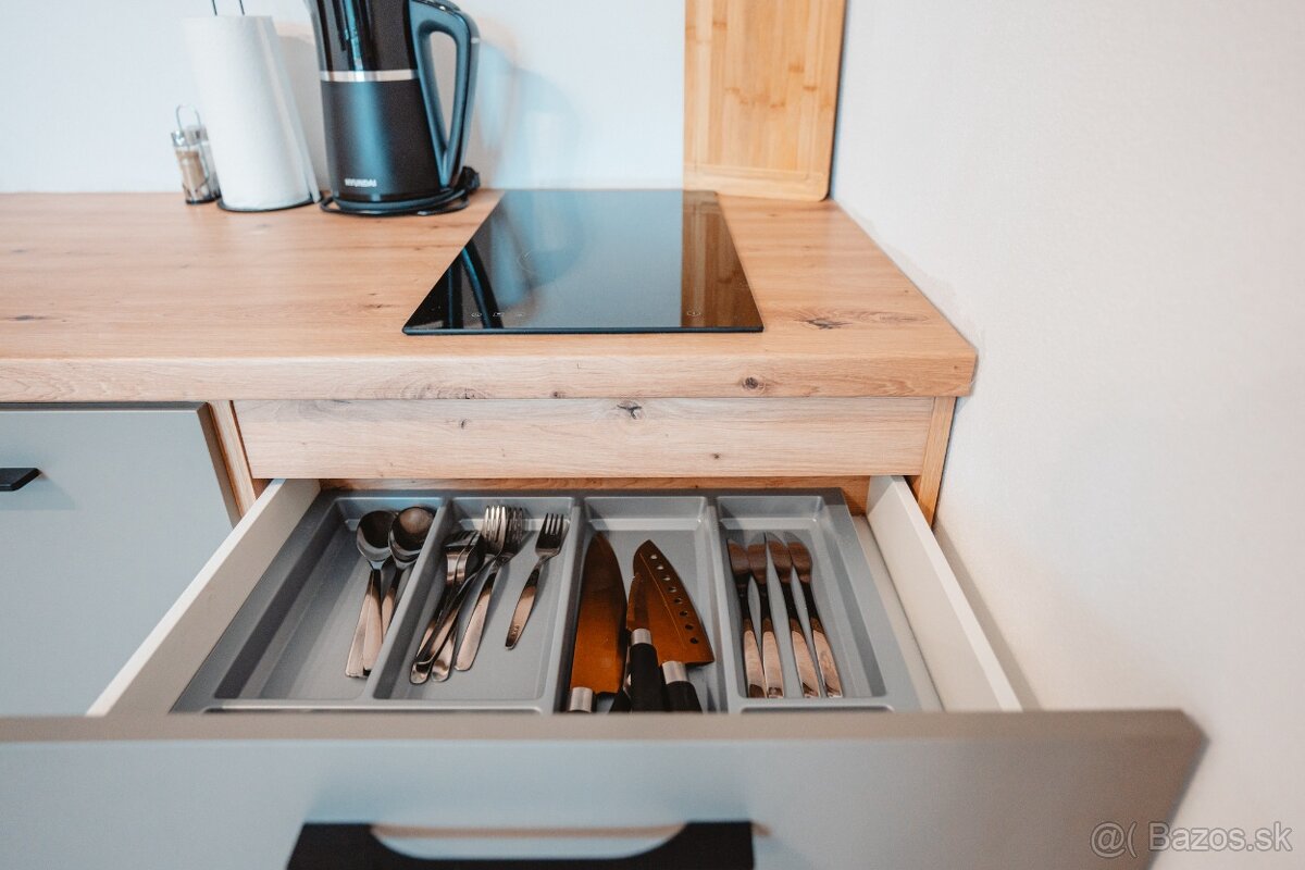 Na prenájom 2 izbový byt v centre Košíc - 13