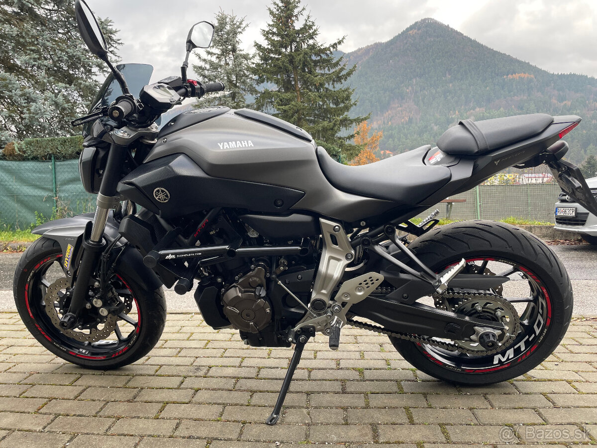 YAMAHA MT 07 - 13