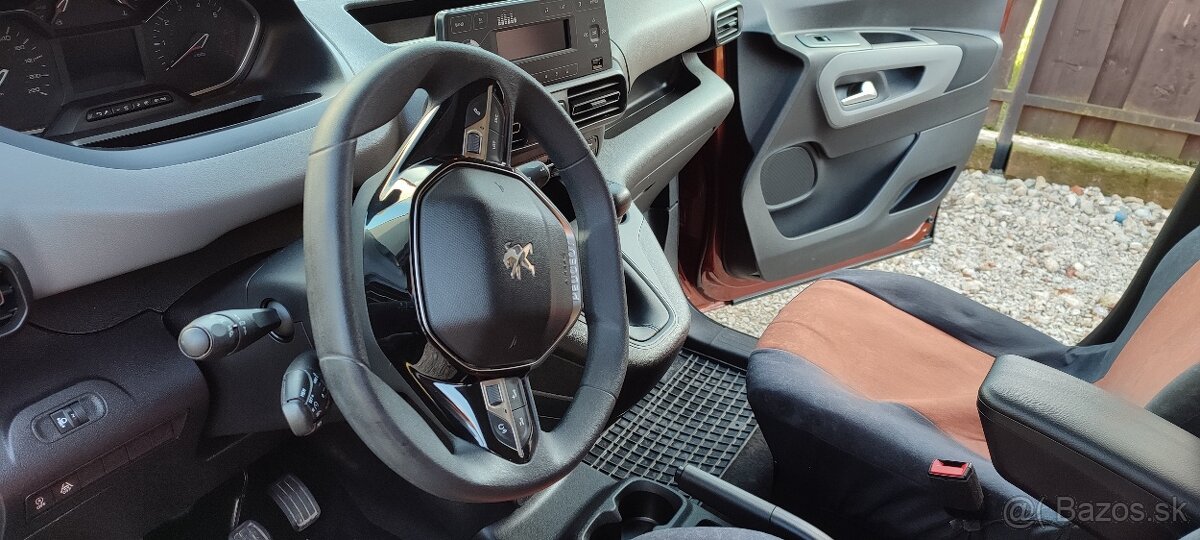 Predám Peugeot rifter - 13