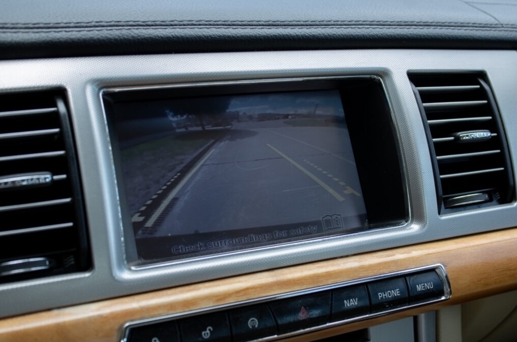 Jaguar XF 2.2D Premium Luxury - 13