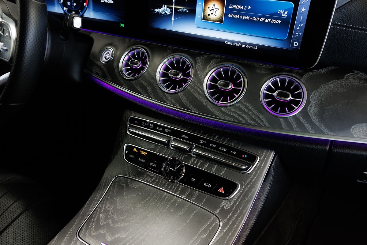 Mercedes-Benz CLS 350d 4Matic AMG Line - 13