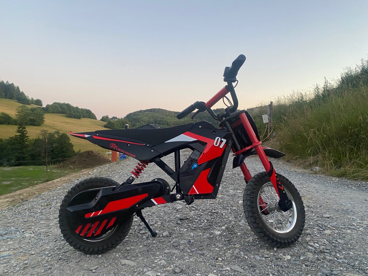 Detská elektricka motorka - 13