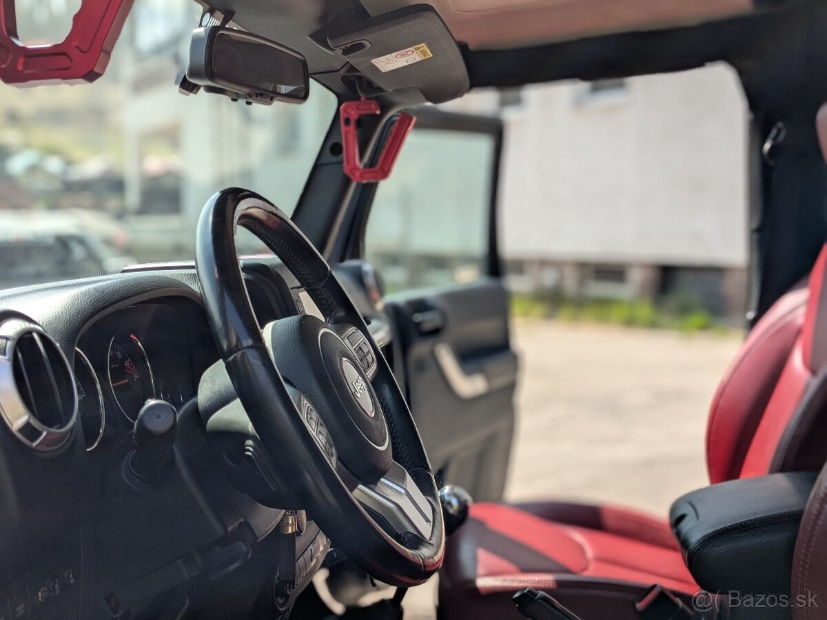 Jeep Wrangler Rubicon - 13