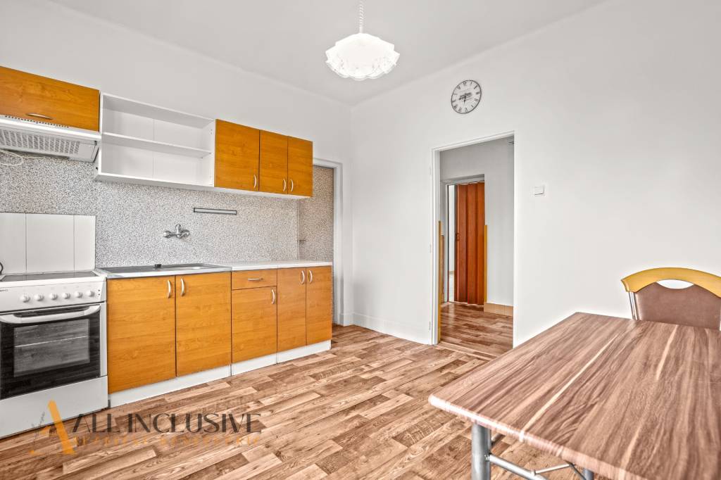 ALL INCLUSIVE | NA PREDAJ 6-IZBOVÝ RD S VEĽKÝM POZOMKOM, DOL - 13