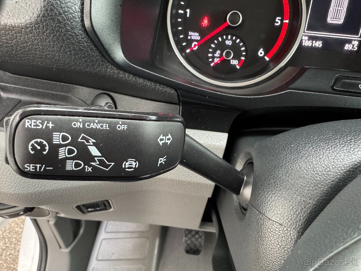 VW Crafter 4x4, 2,0tdi 130kW, klima - 13