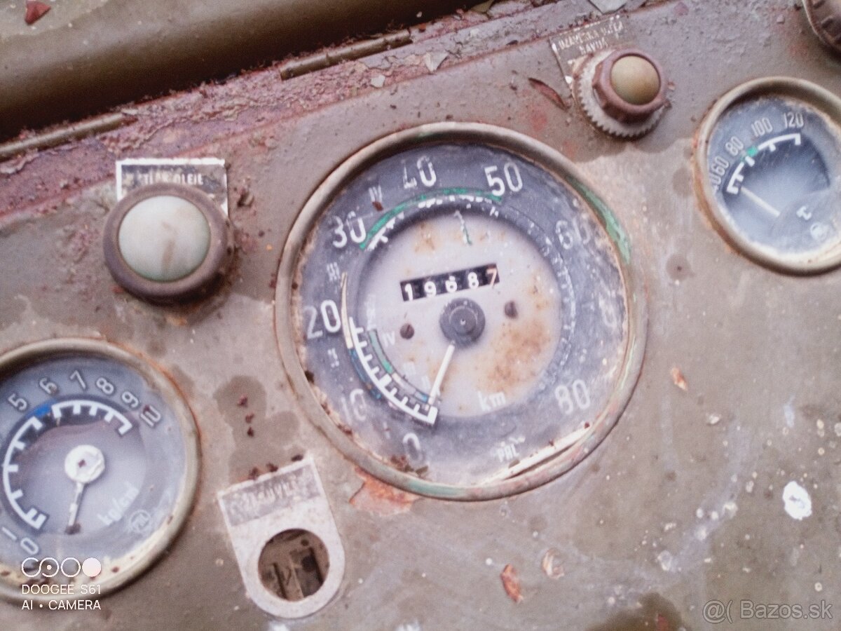 PRAGA V3S PAD búda pojazdna dielňa - 13