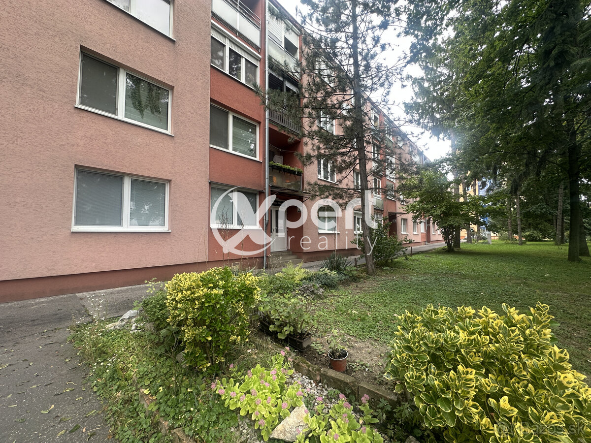 REZERVOVANÉ. Na predaj 3 izbový byt s loggiou - 13