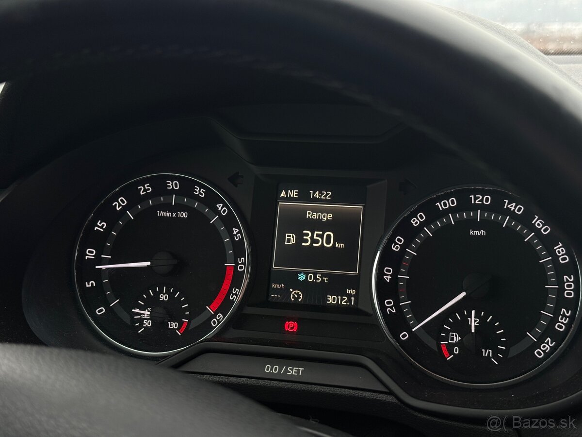 Škoda Octavia Scout 2.0tdi 6st manual - 13