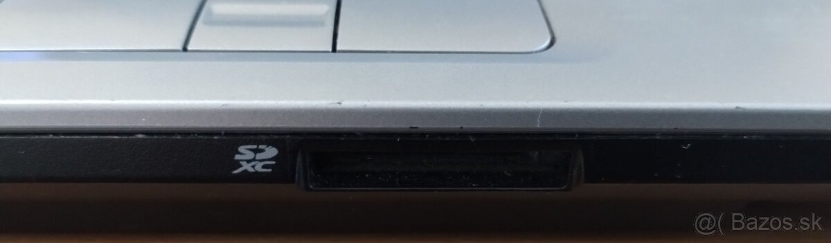 Fujitsu E752, Intel i3-3310M@2,40GHz, 4GB DDR3, 32GB SSD - 13